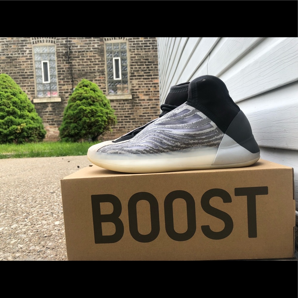 Adidas Yeezy Qntm